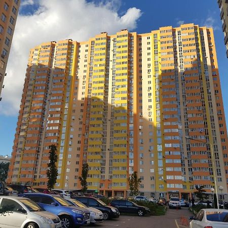 Стильная И Уютная Квартира В Новом Доме На Оболони Kiev Extérieur photo